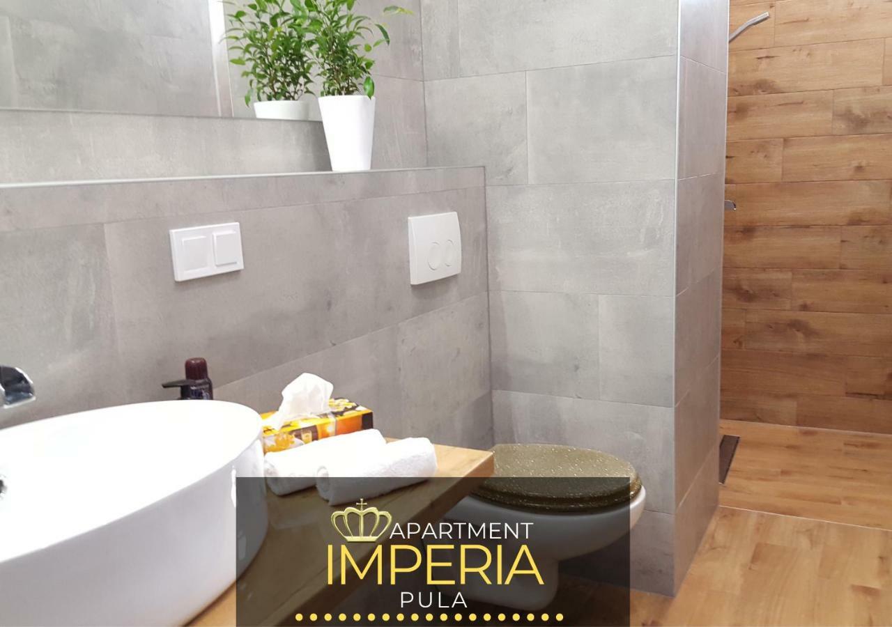 Apartment Imperia *** Pula Exterior foto