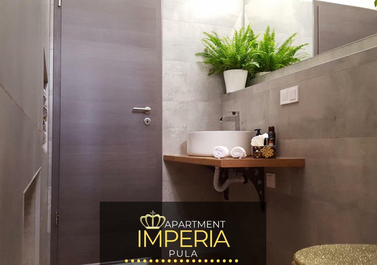 Apartment Imperia *** Pula Exterior foto